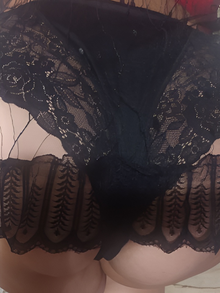 Инна привлекательная девушка из Нового оскола цена от 2000 руб