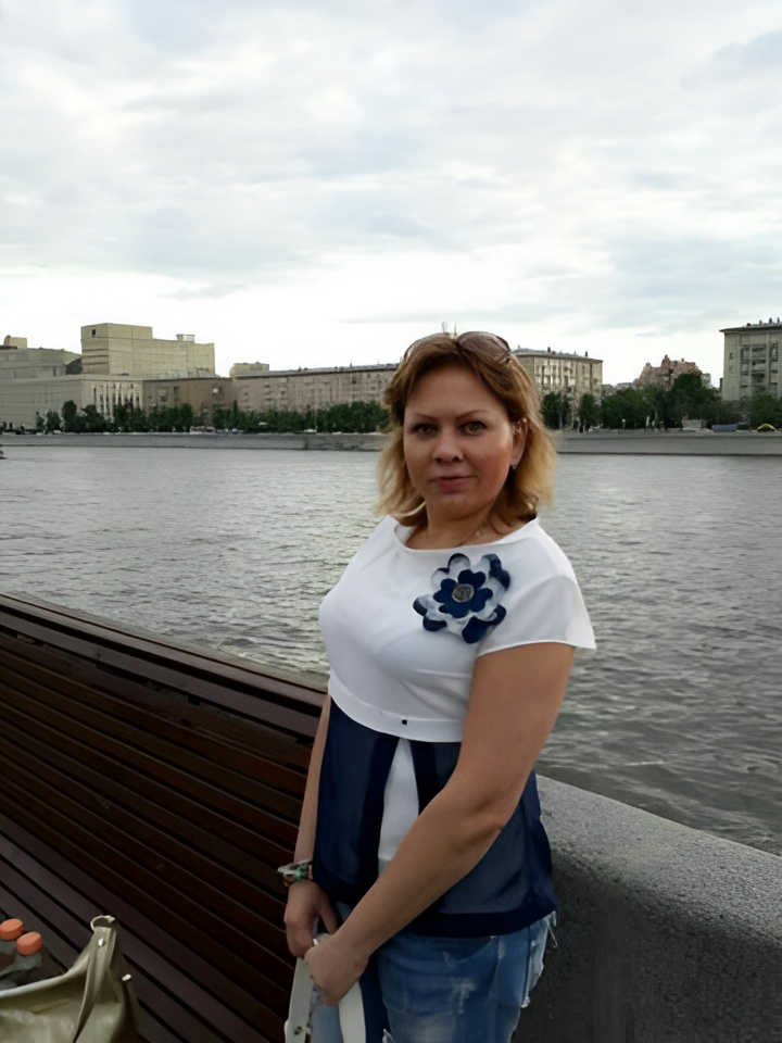 Виктория привлекательная девушка из Нового оскола цена от 10000 руб