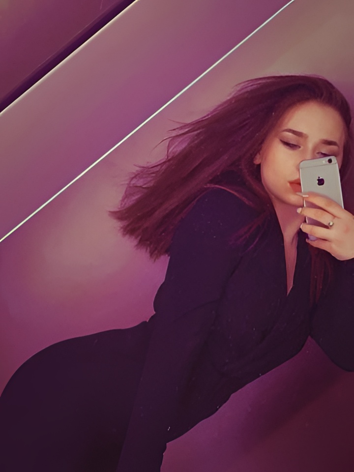 Яна привлекательная девушка из Нового оскола цена от 10000 руб